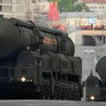 ببینید/ جابه‌جایی و استقرار موشک انداز‌های هسته‌ای «یارس» روسیه