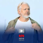 نام ۵ هزار کودک شهید فلسطینی روی پیراهن موسس ویکی لیکس