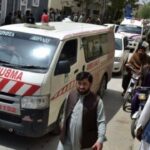 ببینید | تصاویری از اعتراضات و آتش‌ زدن پرچم هند در پاکستان