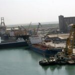 ببینید | تصاویری از بمباران بنادر یمن در دور جدید حملات اسرائیل