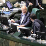 ببینید | واکنش آذری جهرمی به سخنان عجیب قالیباف و علی‌آبادی در مورد مصرف برق و اینترنت توسط مردم