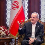 ببینید |  شهریارخوانی پزشکیان در عمان