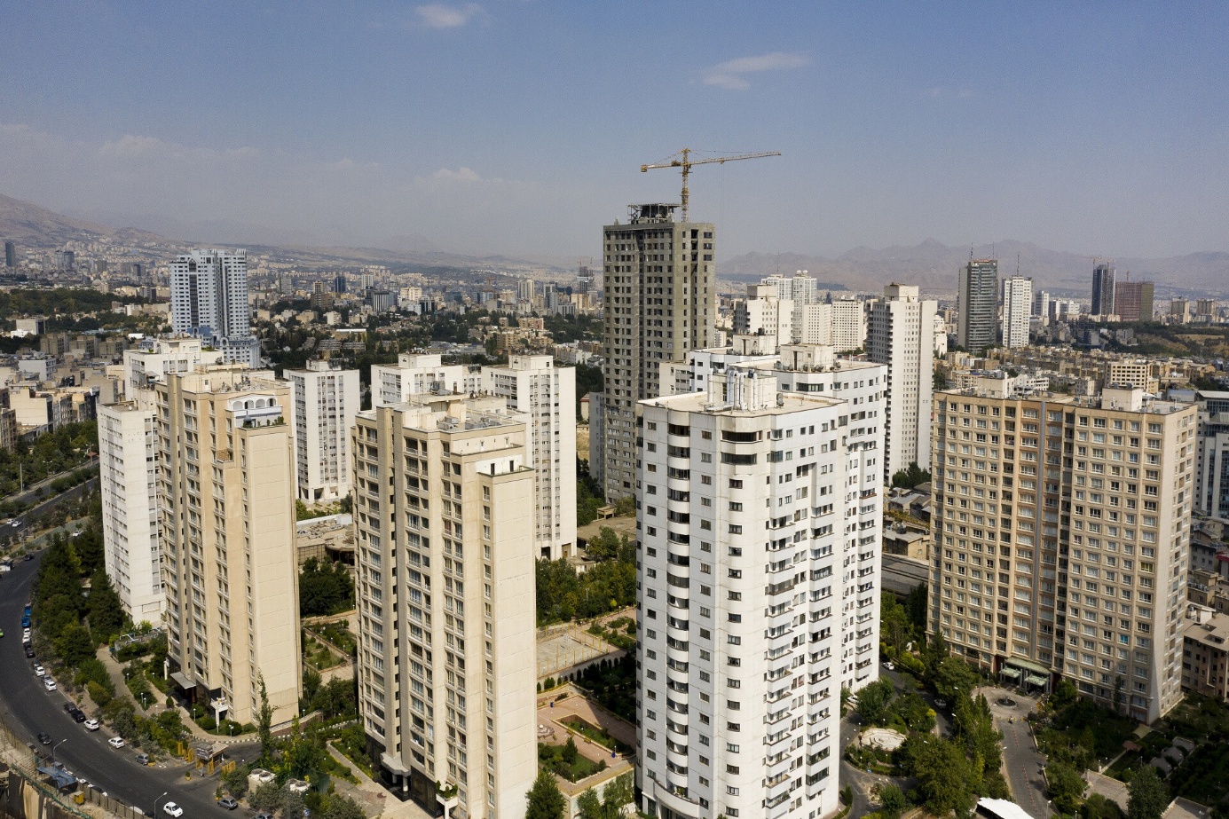 چگونه پروژههای مشارکتی در مناطق غربی تهران به فرصتهای سرمایهگذاری تبدیل شدند؟ مزایای سرمایهگذاری در پروژههای مشارکتی