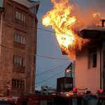 عکس | وضعیت یک ساختمان در اندرزگو تهران در پی انفجار و حمله اسرائیل