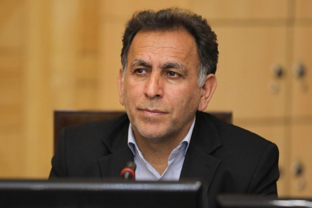 ببینید | عضو کمیسیون انرژی مجلس: عقب نشینی حاکمیت، ضعف نیست!