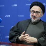 ببینید | پاسخ ابطحی به یک سوال؛ چرا خاتمی در انتخابات ۸۸ به نفع میرحسین موسوی کنار رفت؟