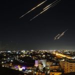 ببینید | گزارش شبکه 13 اسرائیل از حمله موشکی ایران به پالایشگاه حیفا