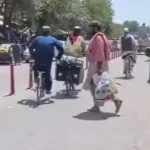 ببینید | دست‌درازی وقیحانه یک مرد افغانستانی به زن توریست آلمانی وسط خیابان!