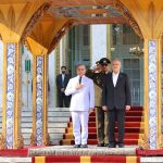 ببینید |  استقبال رسمی شهباز شریف از پزشکیان در بدو ورود به اسلام آباد