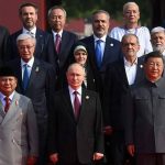 ببینید | عکس یادگاری سران شرکت‌کننده در مراسم رژه ارتش چین؛ پزشکیان در ردیف دوم