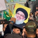 ببینید | طنین‌انداز شدن شعار لبیک یاخامنه‌ای در مراسم گرامی‌داشت سالروز شهادت دبیران کل حزب‌الله