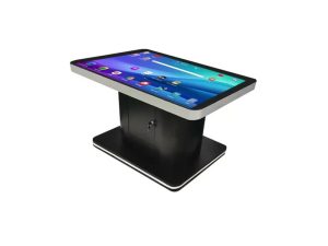 ۷ کاربرد خلاقانه میز لمسی در محیط‌های کاری و آموزشی