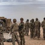 عکس | قیافه ژنرال‌های ارتش آمریکا هنگام سخنرانی ترامپ