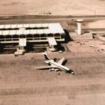 عکس | تصویری از حضور هواپیمای ایرانی در فرودگاه دبی سال‌ها پیش از توسعه امارات