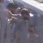 ببینید/ لحظه ورود اتوبوس حامل اسرای آزاد شده فلسطینی به غزه