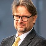 ببینید | اظهار نظر تامل‌برانگیز جامعه‌شناس برجسته انگلیسی: نه چین، نه روسیه، فقط  ایران می‌تواند ناجی تمدن بشر باشد