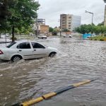 ببینید/ آبگرفتگی معابر در غرب کرمانشاه