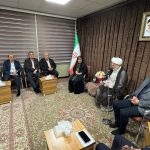 دیدار وزیر راه و شهرسازی با نماینده ولی فقیه در کردستان