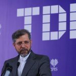 ببینید | خطیب‌زاده: اگر مذاکره‌ای با آمریکا اتفاق افتد، قطعا یک مذاکره مسلح است که…