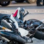 ببینید | تصادف عجیب یه راننده زن با موتورسوار