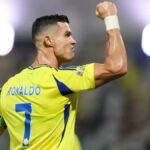 ببینید |  مقایسه آمادگی جسمانی شجاع خلیل‌زاده با رونالدو توسط قلعه‌نویی