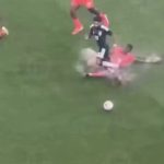 ببینید | باران سیل‌آسا در بندر جده عربستان در جریان مسابقه فوتبال