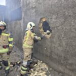 ببینید | آتش‌سوزی یک برج  نیمه کاره در انتهای بزرگراه همدانی مهار شد