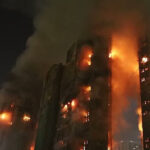 ببینید | برگزاری مراسم یادبود برای قربانیان آتش‌سوزی هنگ کنگ