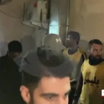 ویدیو | استقلالی‌ها بعد از باخت به خیبر؛ مغموم، بی‌صدا با سر پایین!