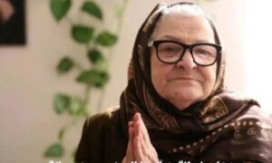 ببینید / شعرخوانی آزیتا لاچینی، بازیگر پیشکسوت سینما و تلویزیون در ۸۷ سالگی