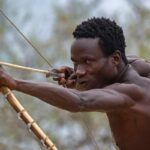 ببینید / رویارویی با تیر و کمان میان دو قبیله در خیابان‌های پاپوآگینه پربازدید شد