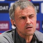 ببینید | استفاده لوییز انریکه از یک مانیتور عظیم در تمرینات پاری‌سن‌ژرمن برای پیاده‌سازی اهداف تاکتیکی