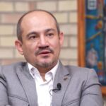 ببینید | استادیار دانشکده حقوق و علوم سیاسی دانشگاه تهران: ۱۰۰۰ نفر ایران را به صورت گردشی مدیریت می‌کنند؛ یک نسل نمی‌گذارد قدرت به نسل بعد واگذار شود