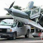 ببینید | سقوط هواپیمای کوچک روی خودرو در فلوریدا آمریکا!