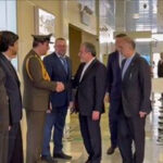 ببینید | استقبال از سید عباس عراقچی وزیر امور خارجه در بدو ورود به مسکو