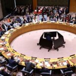 ببینید | ادعای نماینده فرانسه: ایران توانایی تولید ۱۰ بمب اتم را دارد!