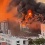 ببینید | آتش‌سوزی گسترده‌ در دانشکده ماریسا سانتا ماریا در برزیل