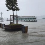 ببینید / ۳۰ دقیقه باران، یک شهر ترکیه را زیر آب برد