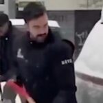 ببینید / مشارکت زهران ممدانی، شهردار نیویورک در برف‌روبی شهر پس از طوفان