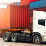 ببینید | فرار از چنگال مرگ؛ یوروش یک کامیون به سمت مشتریان رستوران خیابانی