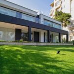 تصاویر | ساختمان اداری لوکس در قلب باغ ۵ هزار متری تهران