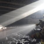 ببینید | مهار آتش‌سوزی در کارگاه چاپ جاده مخصوص