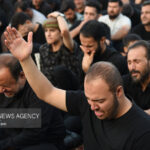شکوه محفل سینه زنی زائران رضوی در نهمین سحر ماه رمضان