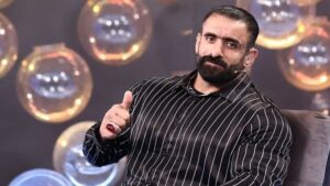 صفحه اصلی ببینید | بیت باکس زدن هادی چوپان وسط برنامه تلویزیونی!