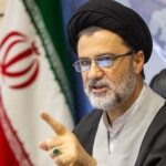 ببینید | نبویان: از فرماندهان نظامی تقاضا دارم بروید هرجا اسم و منافع آمریکا هست را بزنید/ما حتما باید از آمریکایی ها کشته بگیریم