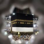ببینید | شستشوی دیوارهای کعبه توسط بن سلمان ولیعهد عربستان