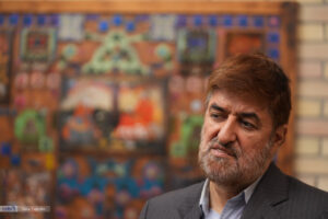 ببینید | حمله علی مطهری به رضا پهلوی: اگر عقل سیاسی داشت …