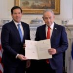 ببینید | بنیامین نتانیاهو عضویت اسرائیل در «شورای صلح» را امضا کرد