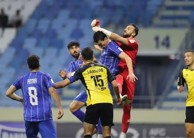 ببینید |  گل دوم استقلال به الحسین با ضربه زیبای یاسر آسانی از پشت محوطه جریمه