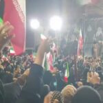 آغاز به کار کانال «انتخاب» در پیام‌رسان «بله» و «روبیکا» 
ببینید / شعار مردم تهران زیر باران: «سید مجید نقطه زن/ کاخ سفیدو بزن»